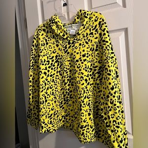 Womens Yellow/Black Hoodie- Size : 4 XL runs small- Brand:Julia Jordan- Like New